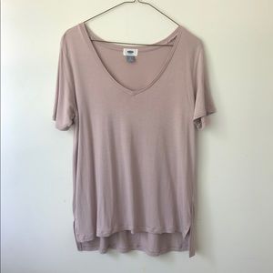 Mauve Pink V-neck T-shirt